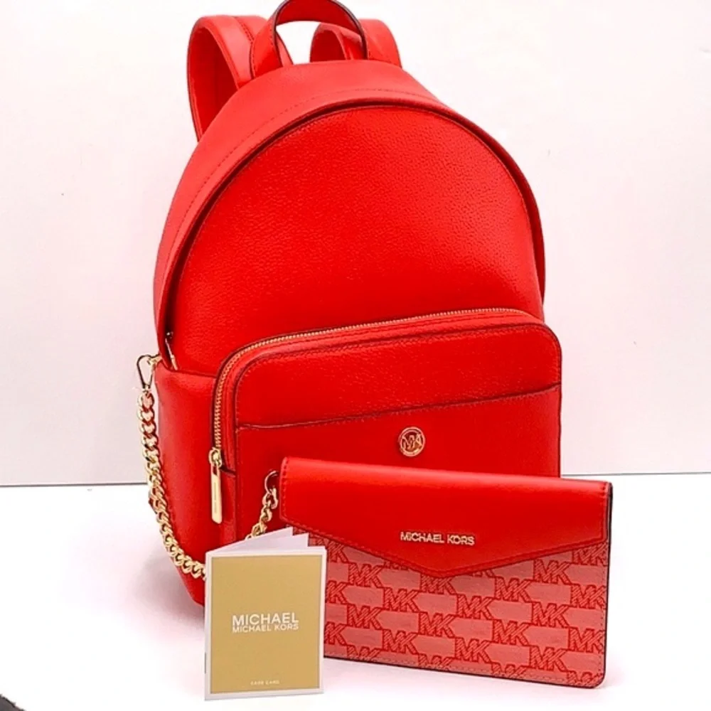 MICHAEL KORS DARK SANGRIA Maisie Medium Pebbled Leather 2-in-1 Backpack